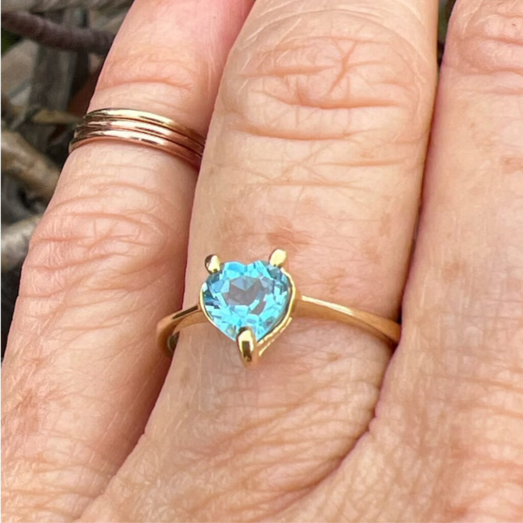 14K Solid Gold Heart Ring