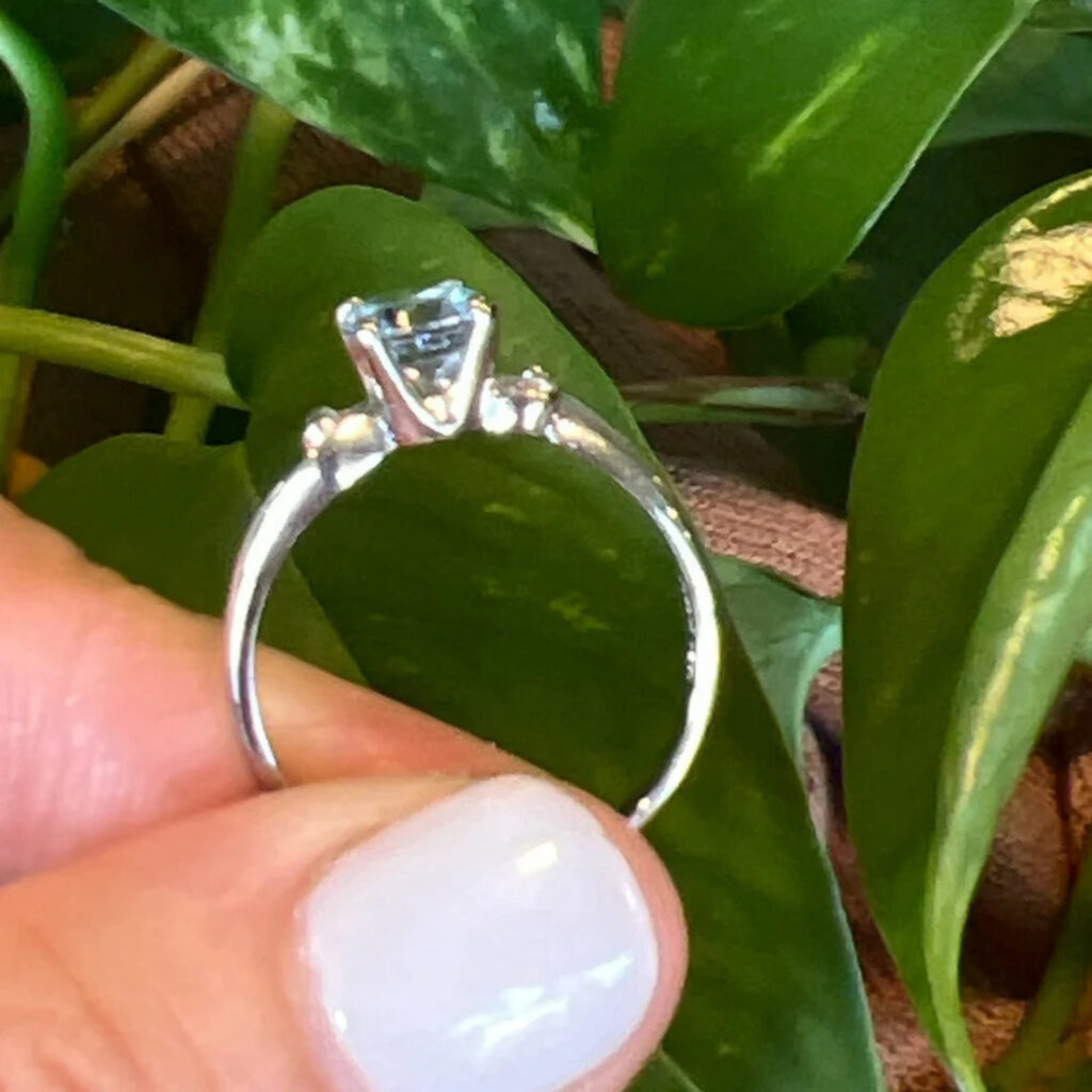 10k White Gold Vintage Blue Topaz Ring