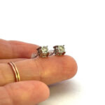 14k White Gold Little Diamond Stud