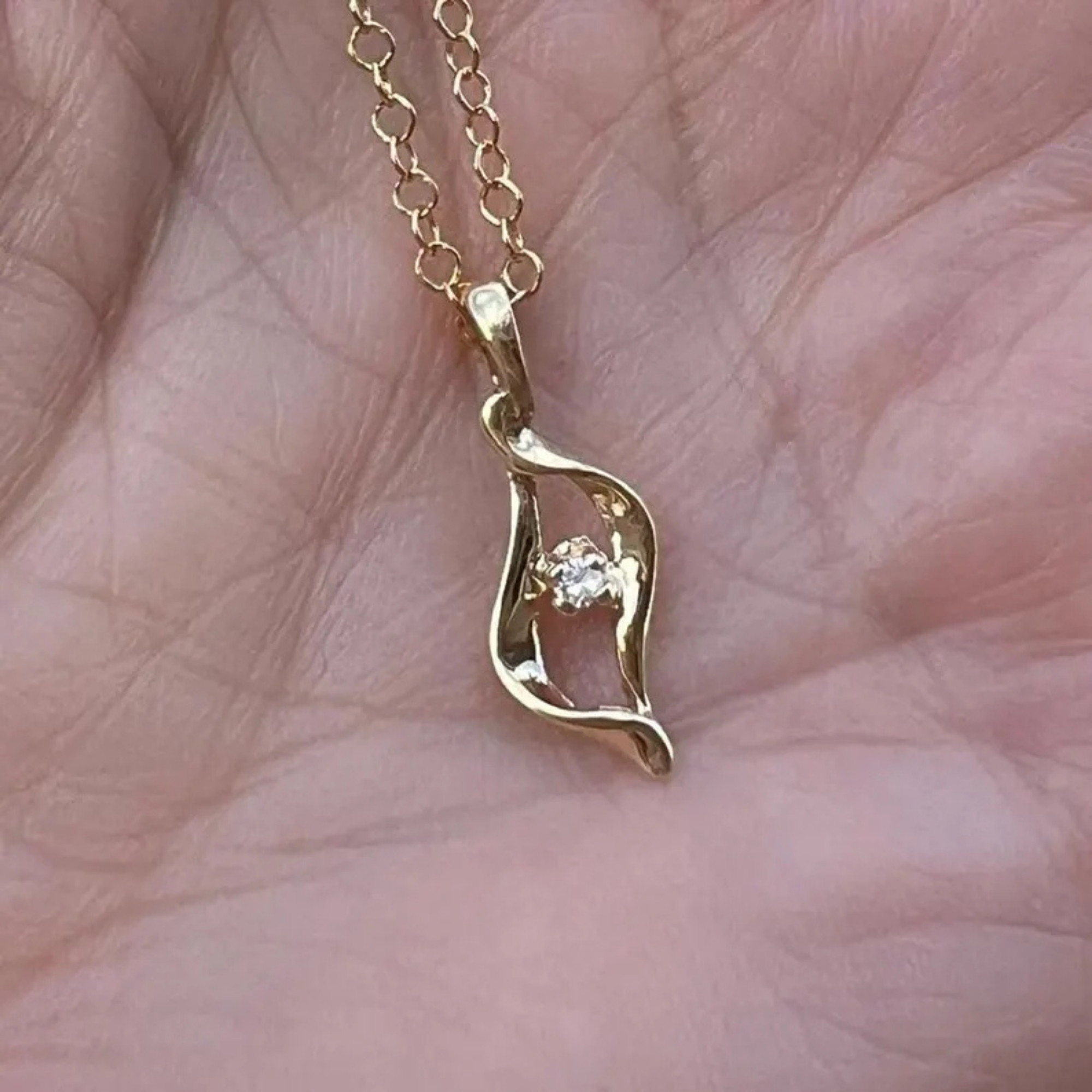 Vintage Website images - 2025-09-25T235034.403 Little 14k Gold Charm