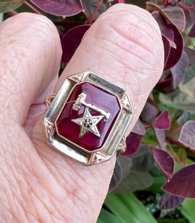 Vintage Eastern Star and Gavel Ring