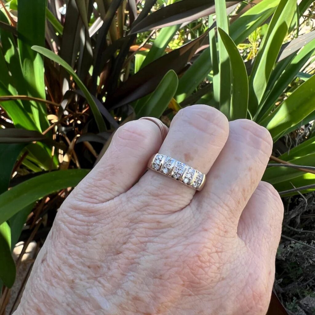 Vintage Diamond Band