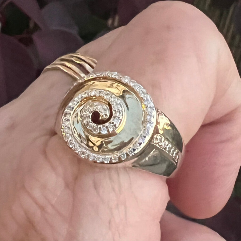 Diamond Swirl Ring
