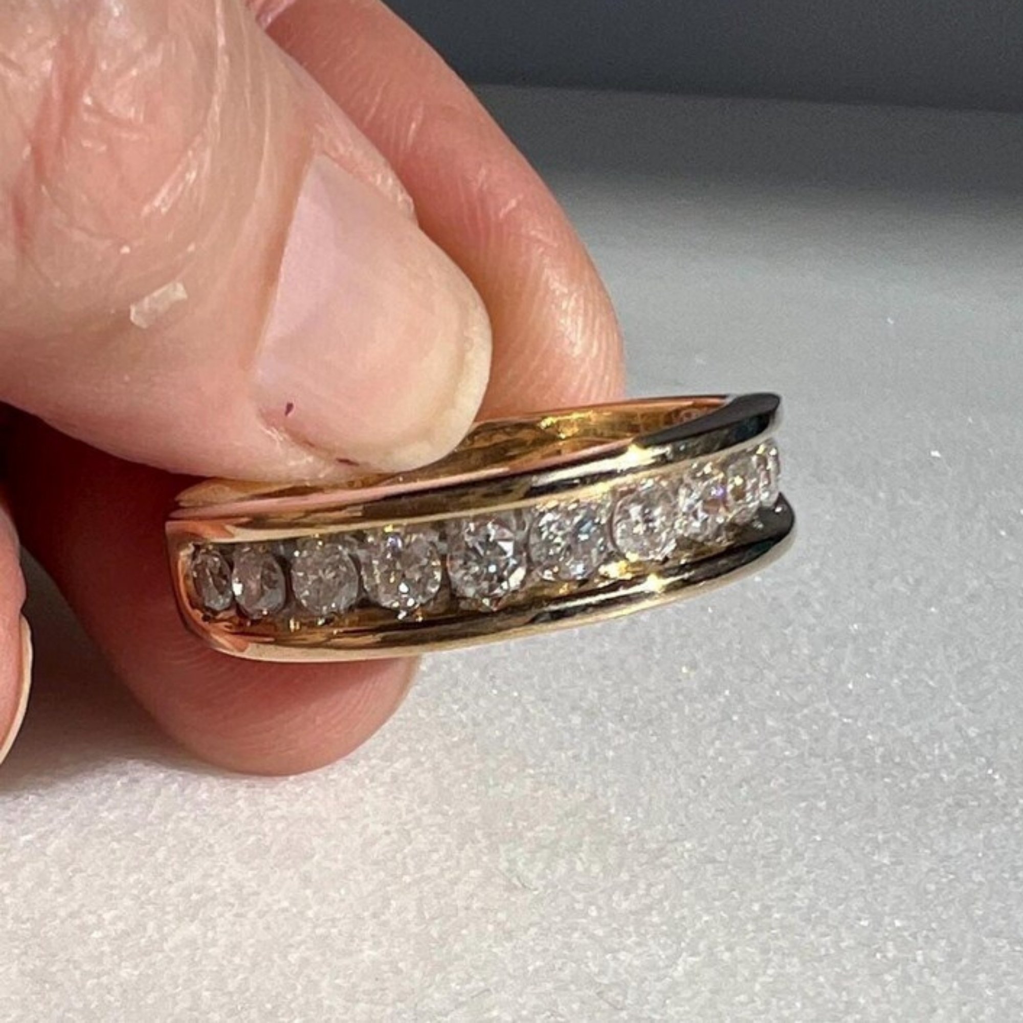 Unique Gold Ring and Princess Cut Bezel Diamond Unique Gold Ring and Princess Cut Bezel Diamond