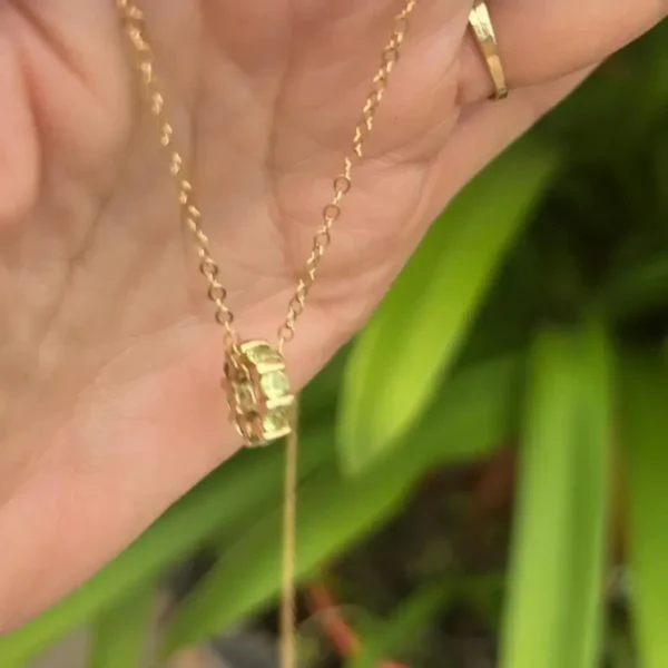 Vintage 14k Gold Peridot Charm Bead – August Birthstone Necklace #181
