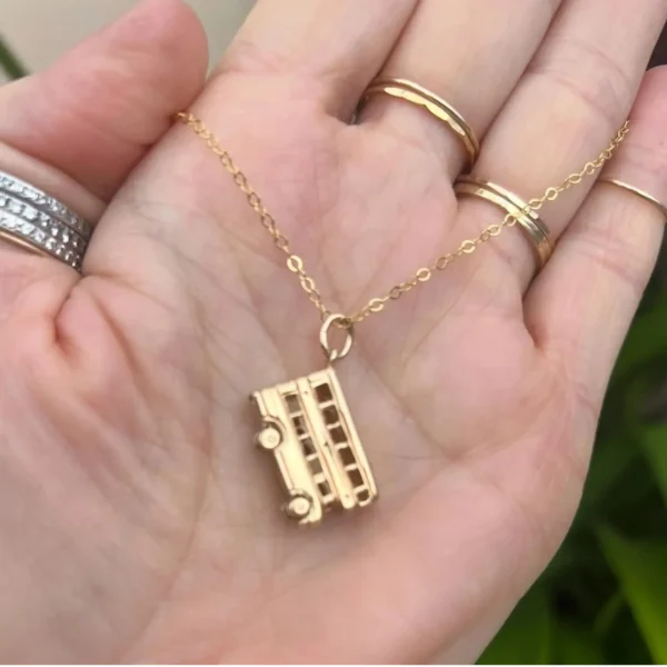 Vintage 14k Gold Double‑decker Bus Charm – Moving Wheels, Engraved “victoria” #700