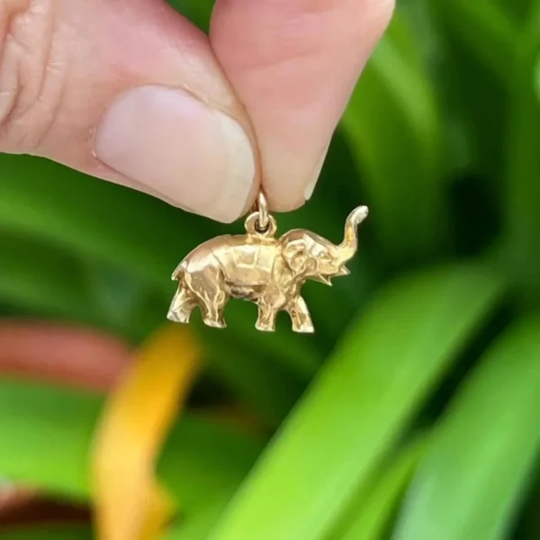 Vintage 14k Gold Elephant Charm – Thailand Souvenir Pendant #2