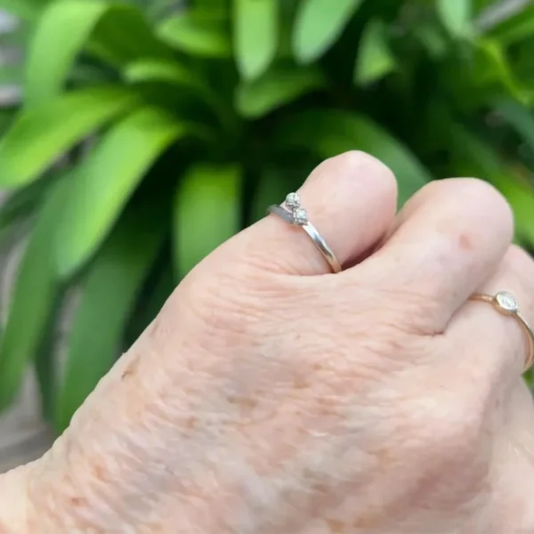 Vintage 14k White Gold Double Diamond Ring – Size 5 #154