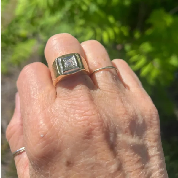 Vintage Men’s 14k Two‑Tone Gold Ring – Square Top, Round Diamond Center #168