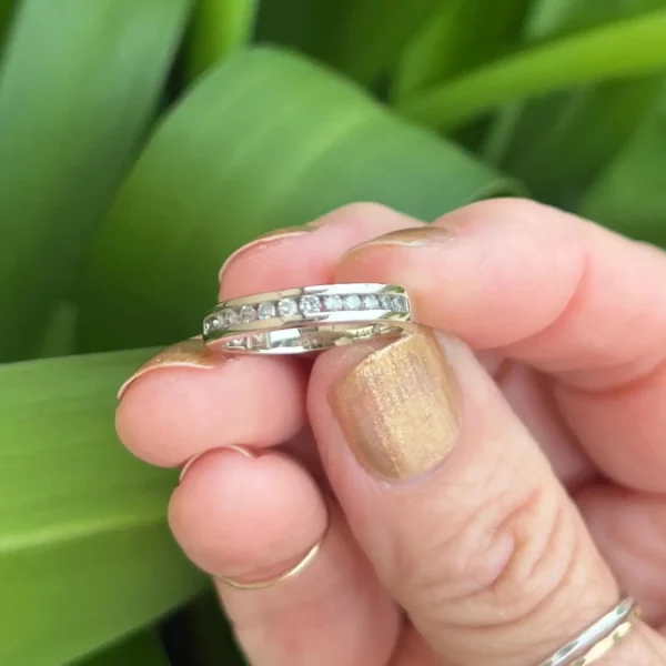 Vintage 10k Natural Diamond Channel Set Band | Ring Size 4 3/4 | # 79