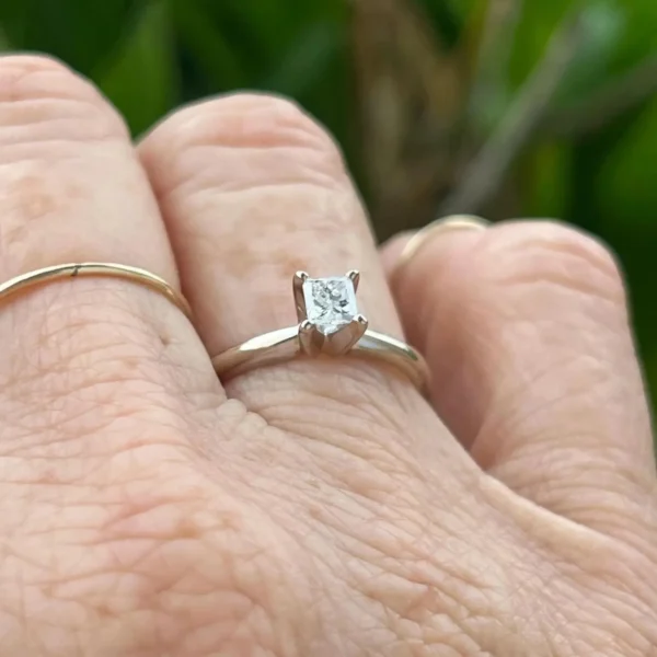 Vintage 14k White Gold Princess‑Cut Diamond Solitaire Ring Size 6 3/4 #76